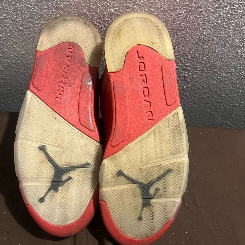 Jordan stylish red